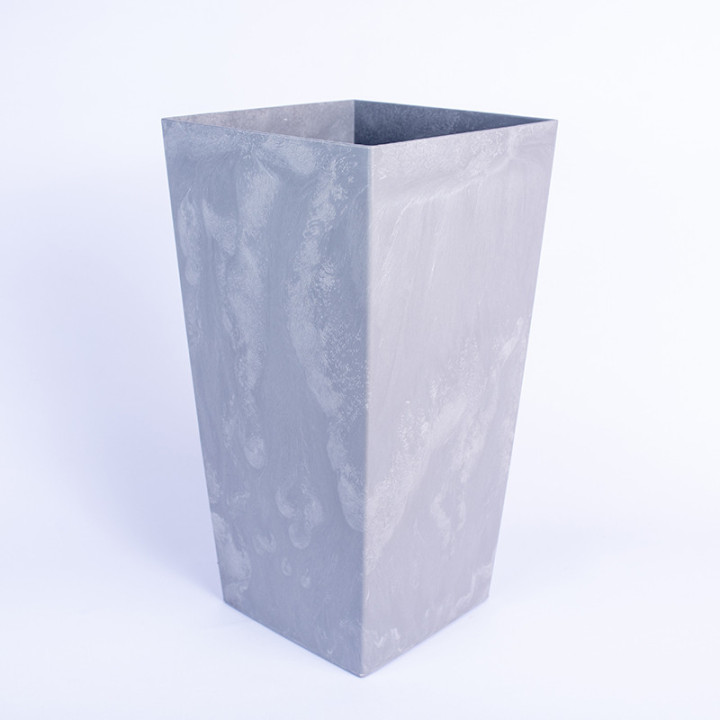 Wysoka plastikowa kwadratowa osłonka | Szary beton 24 cm