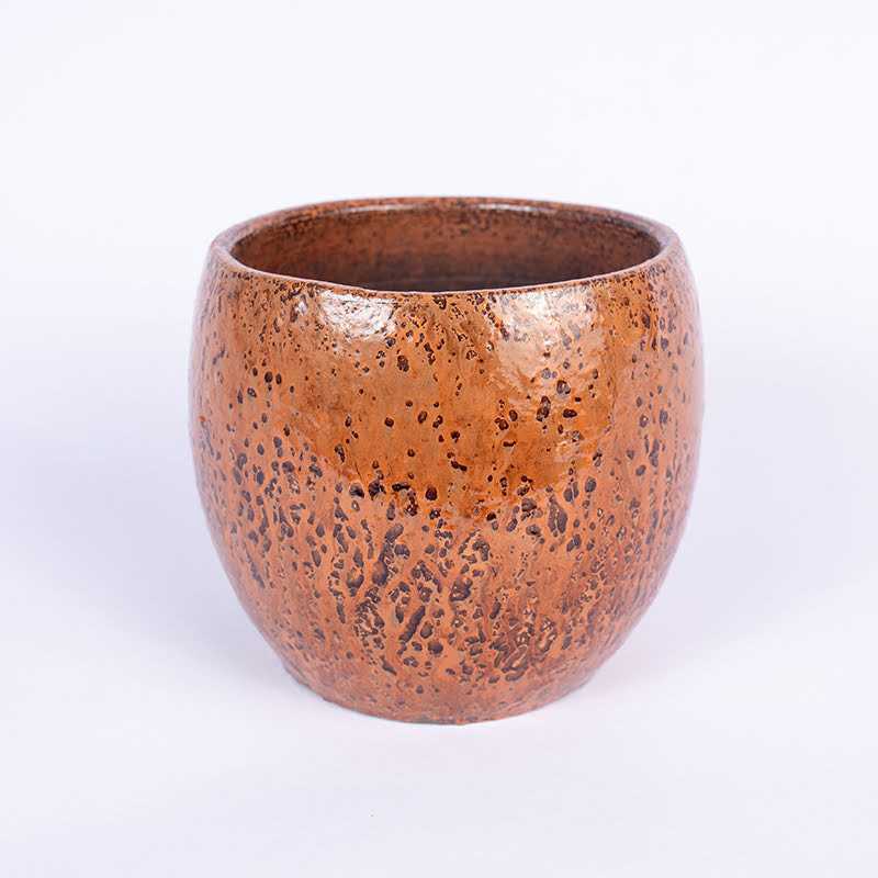 Pomarańczowa kula ze wzorem...