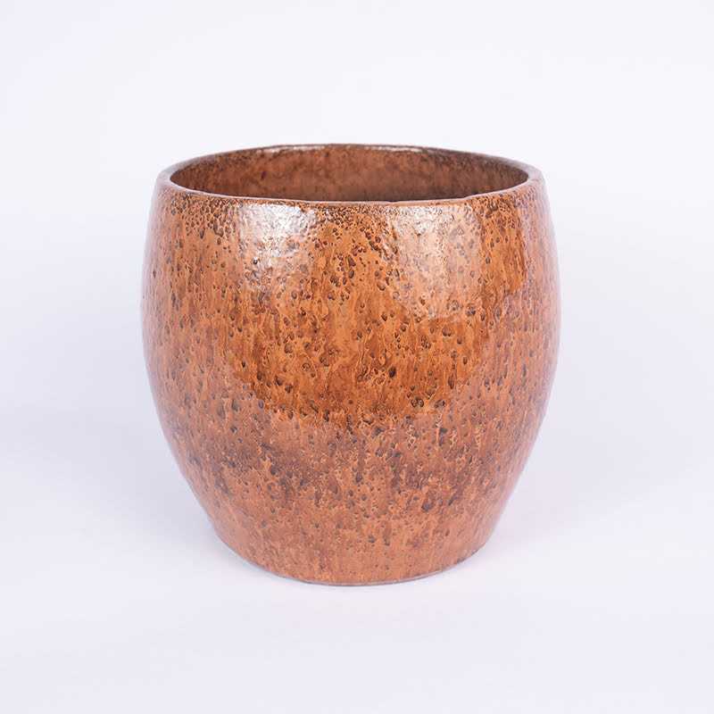 Pomarańczowa kula ze wzorem...