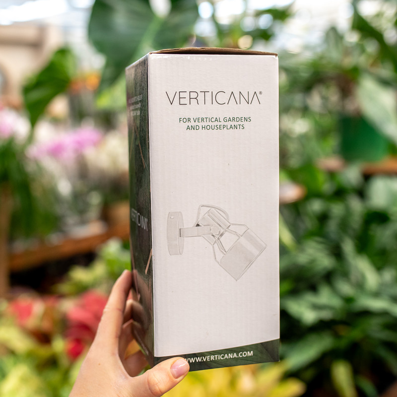 Oprawa natynkowa na żarówkę...