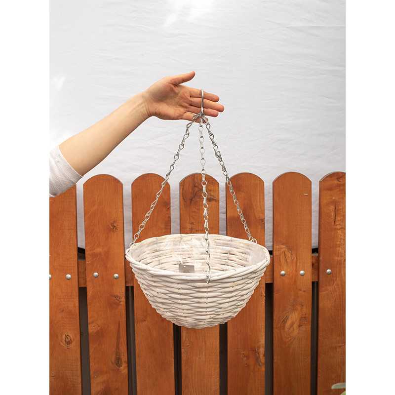 Kosz wiklinowy wiszący biały Kosz wiklinowy wiszący biały